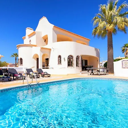 Morais - Refugio Em Familia Com Piscina Aquecivel E Bbq - Gale, Albufeira Βίλα *