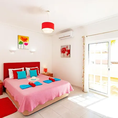 Morais - Refugio Em Familia Com Piscina Aquecivel E Bbq - Gale, Albufeira *