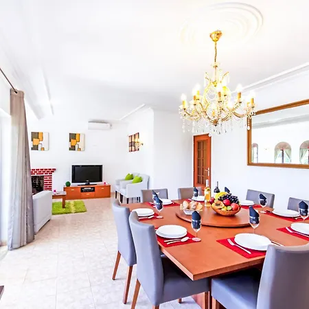 Вилла Morais - Refugio Em Familia Com Piscina Aquecivel E Bbq - Gale, Albufeira Гия
