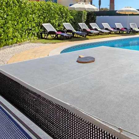 Morais - Refugio Em Familia Com Piscina Aquecivel E Bbq - Gale, Albufeira Гия